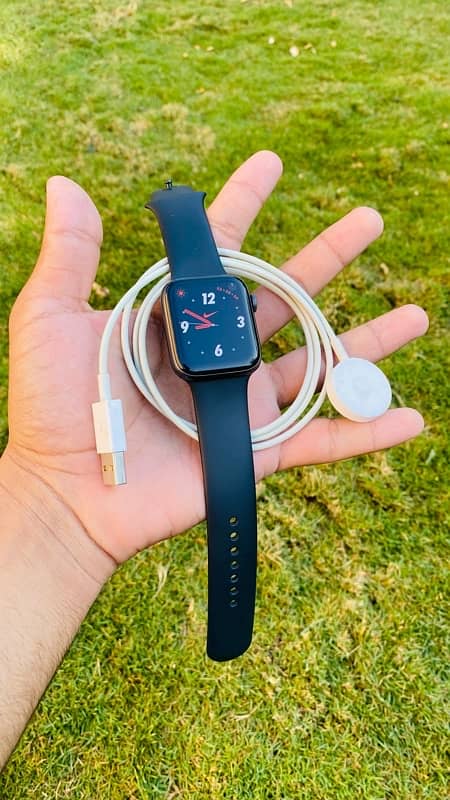 Apple Watch Series 6 44mm 0