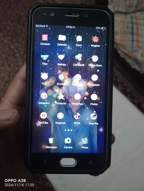 use good condition but damage your screen  phones number 03305355142 6