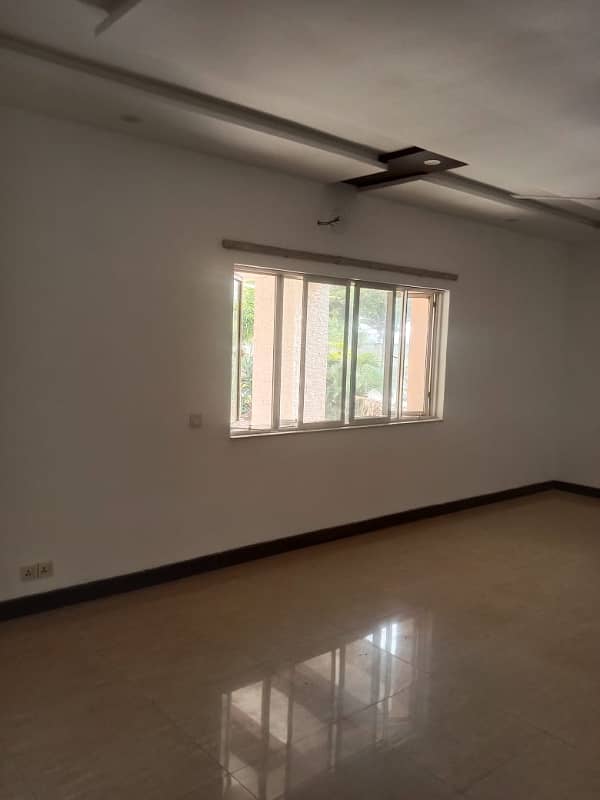 2 Kanal House for Rent in DHA Raya 5