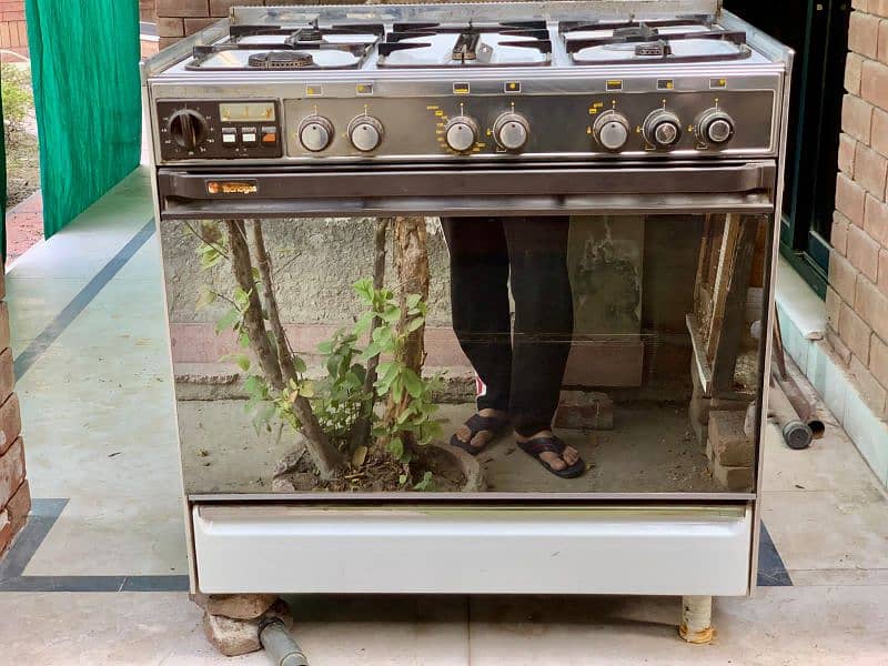 2-in-1 Gas Cooking Range for Sale! 3