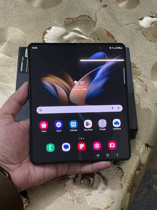 Samsung Z Fold 4 PTA Approved with box 0