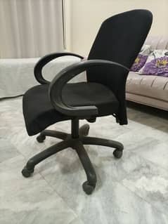 Revolving chair / Office chair / Computer chair