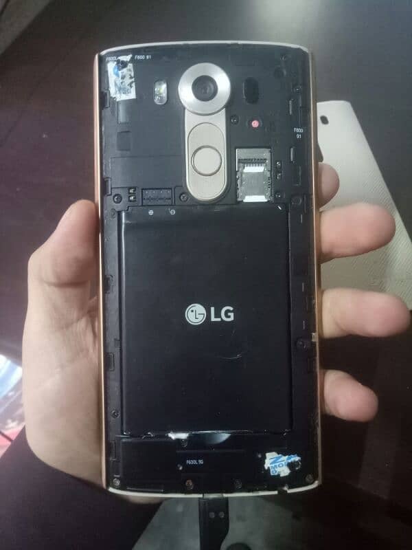 Lg v10 4gp 64gp 2