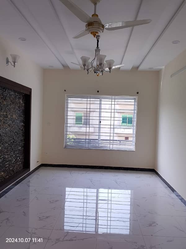 14 Marla New Upper portion available for rent in G13 5