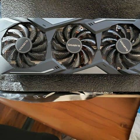 Gigabyte rx 5700xt Triple Fan Mint Condition Urgent Sale 0