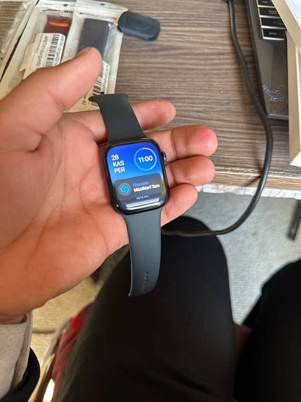 Apple Watch series 9  cellular+ GPS coundation 10/9 5