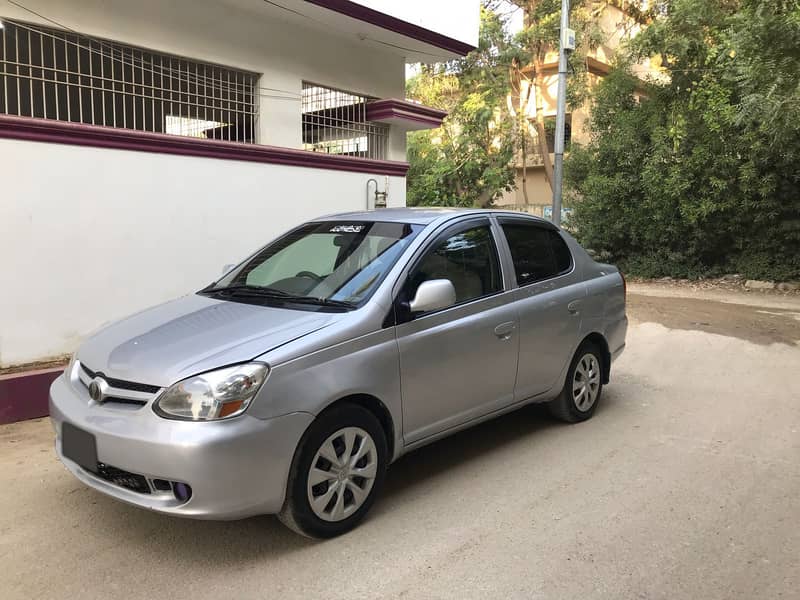 Toyota Platz FL Package 2004. . Top of the Line. . Outclass Mint Condition 2