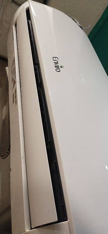 Enviro 1.5 ton Dc Inverter only 3 month used (O33O-386OO25) 1