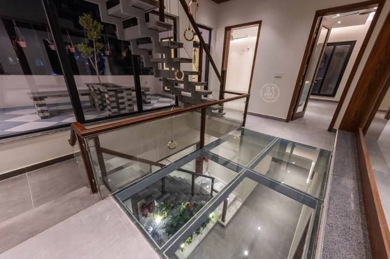 10 Marla Modern elegant Design Luxury House whit basement Available For Sale In DHA 9 Town 6