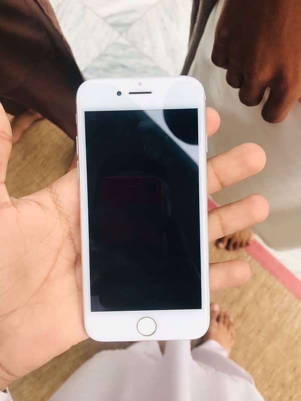 iPhone 7 non pta ecxahge  whatssapp 03068478008 2