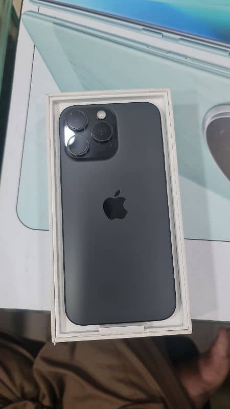 iphone 15pro max black 0