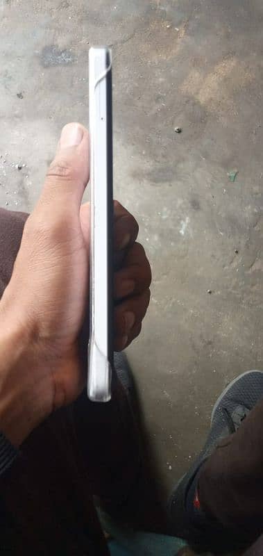 Infinix smart 7 White colour 1