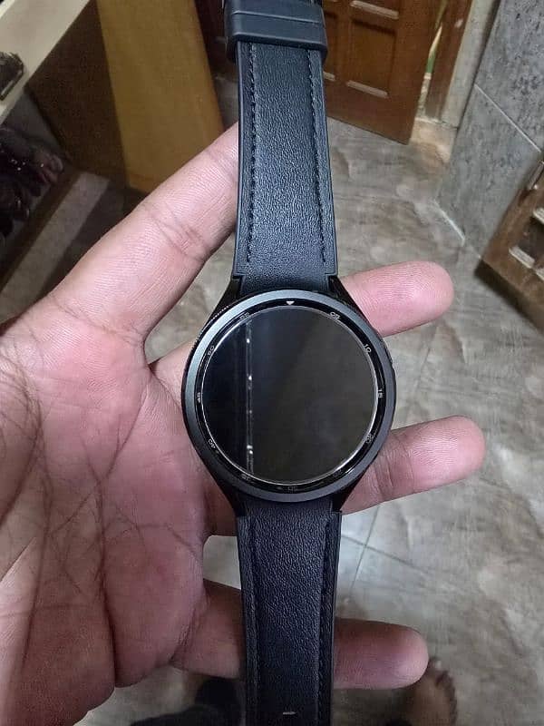 Samsung watch 6 classic. . . . . 47mm. . . . . . black  dubai version 0