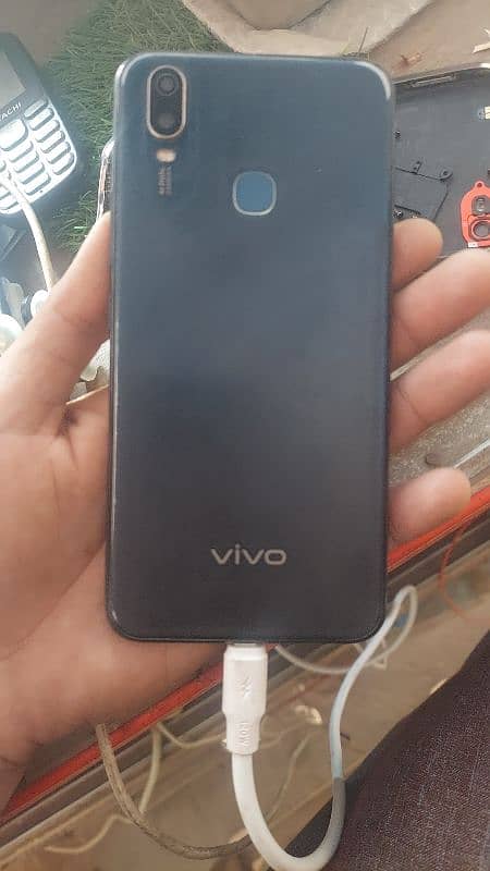 y11 vivo 0