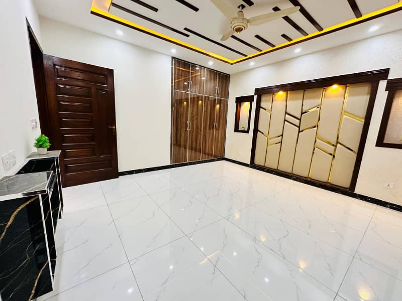 10 Brand New Luxury House Is Available For Rent In Jasmine Block Bahria Town Lahore 0