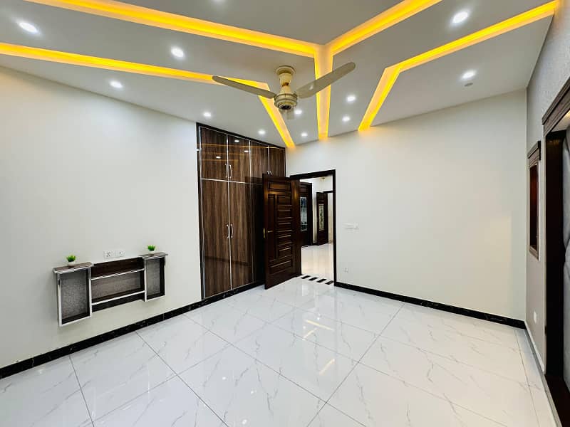 10 Brand New Luxury House Is Available For Rent In Jasmine Block Bahria Town Lahore 15