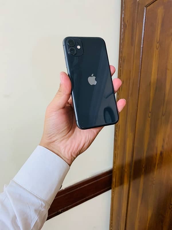 Iphone 11 128 gb Non pta with Box 8