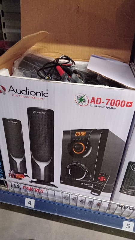 Audionic Bluetooth speakers 0