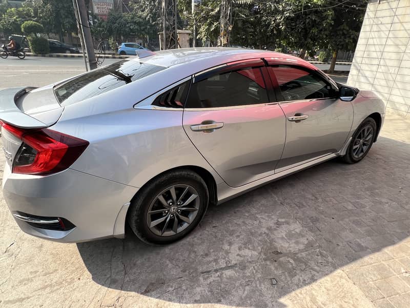 Honda Civic VTi Oriel Prosmatec 2020 UG 11