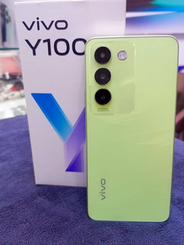 Y100 8+256 vivo 7