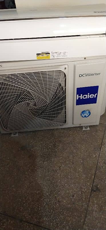 Haier 1.5 ton Dc Inverter heat and cool genuine condition 1