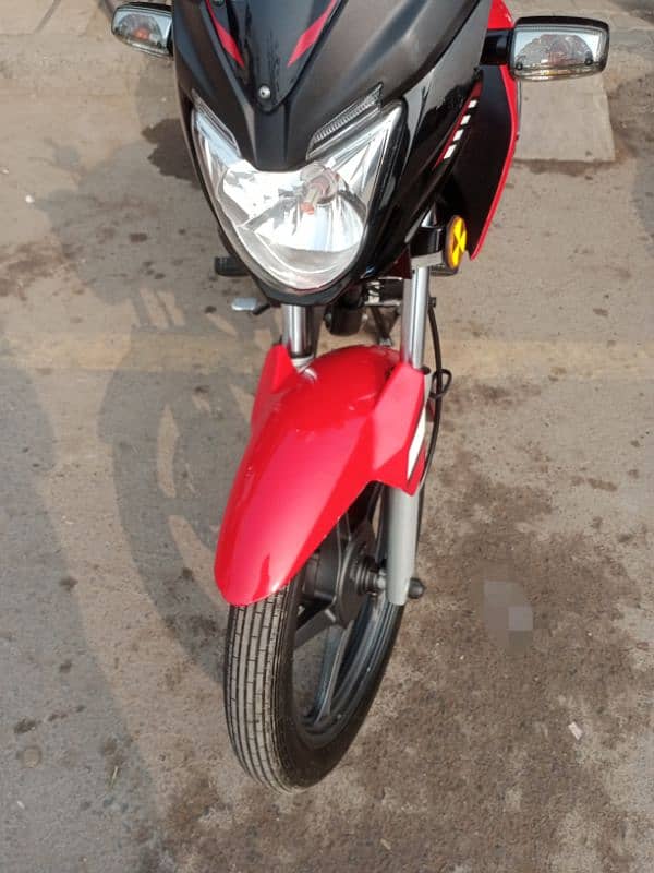 Honda CB150F Model 2024 9