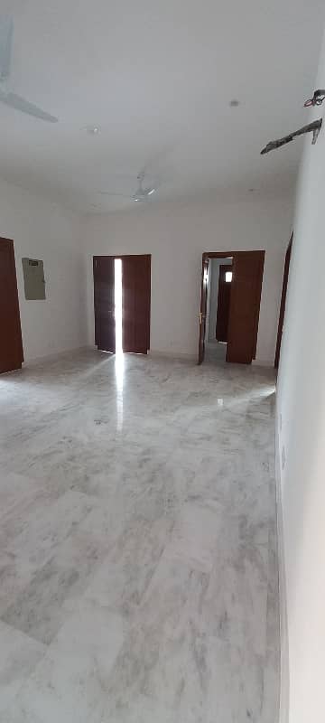 bahria enclave Islamabad  17 Marla solar house with basement available for rent 17