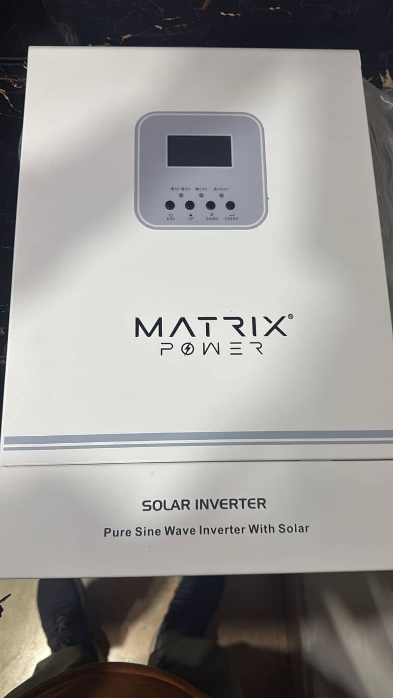 3.6 KW Hybrid Inverters , PV 5000W 1