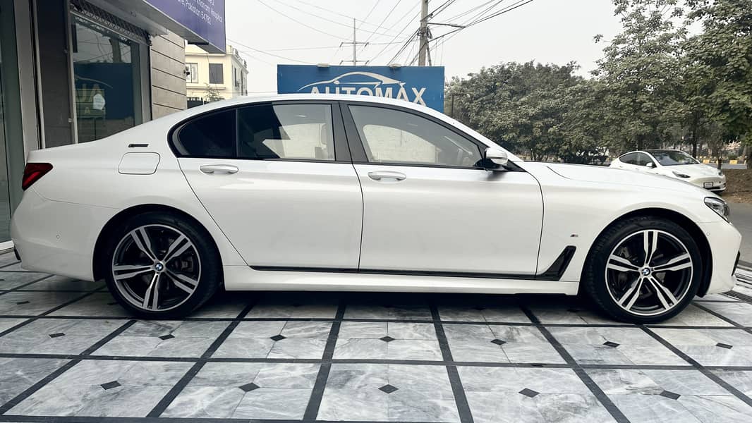 BMW 740e PHV - 2018 3