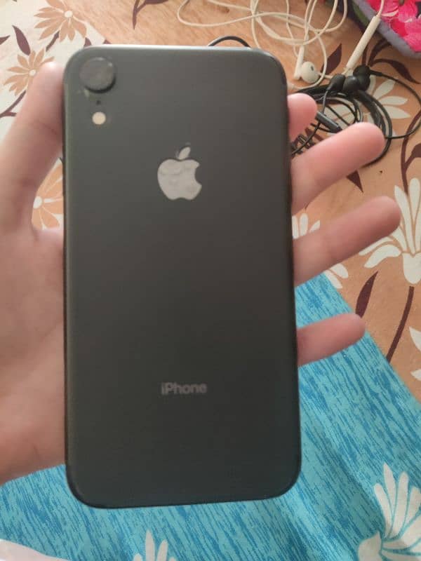 Iphone XR ( Price Kam Ho jy gi ) 0