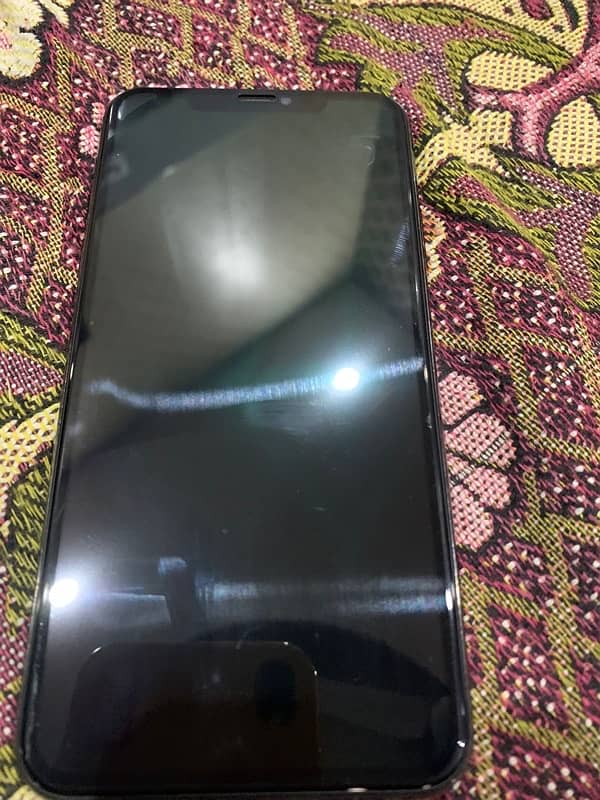 I phone 11 pro max 64 gp pta approved 2