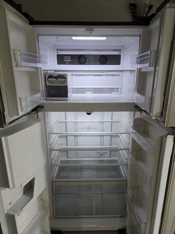 Hitachi 4 door Fridge 1