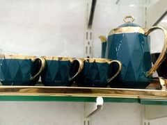 A tea set.