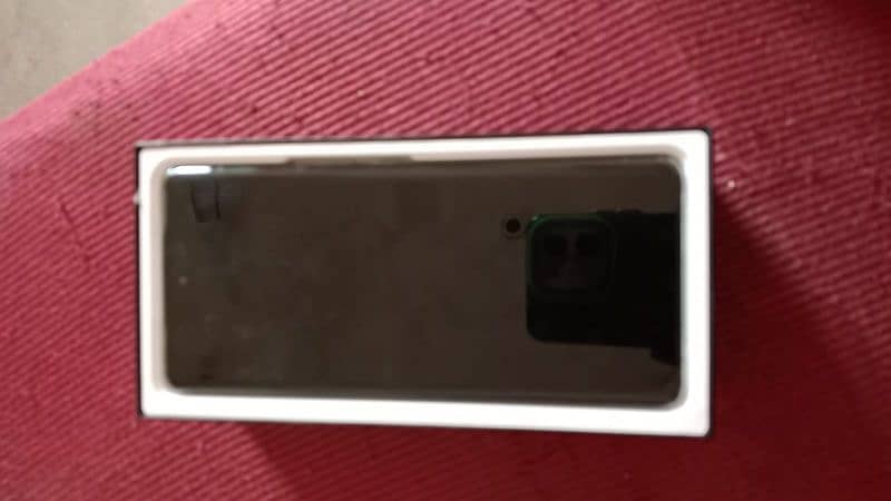 Vivo V40e 8+8Ram 256Gb Rom 0