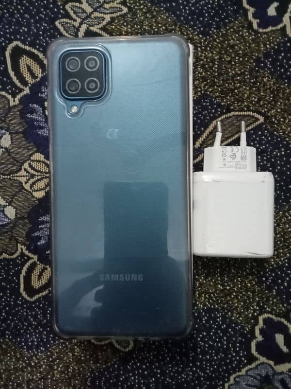 Galaxy A12 new 10/10 condition 4/128 with box 2