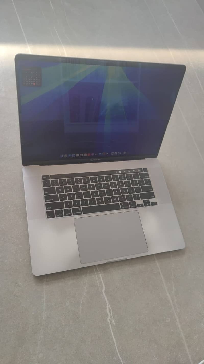 MacBookPro 16" - 2019 - i9 - 16GB/1TB 1