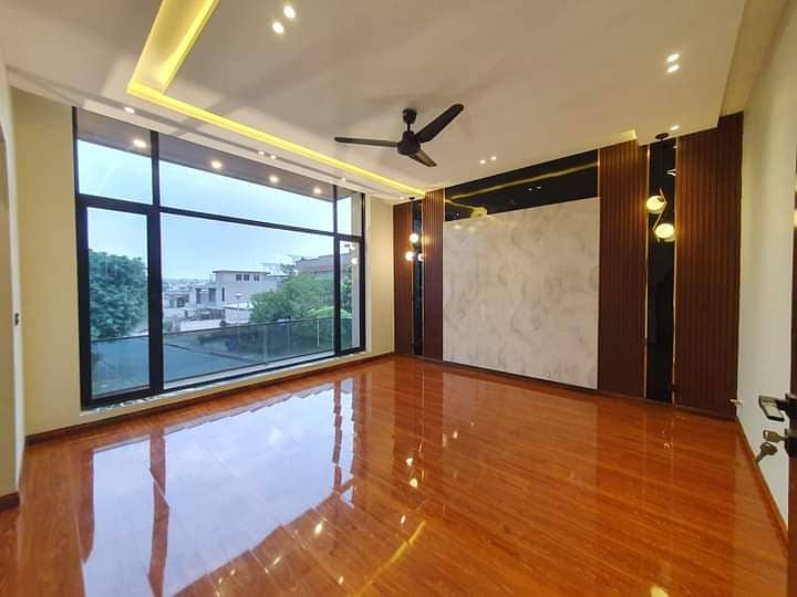 One Kanal Brand New Designer Portion Available For Rent Beautiful Location 0