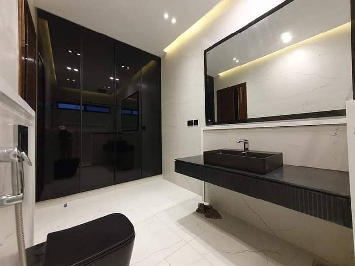 One Kanal Brand New Designer Portion Available For Rent Beautiful Location 5