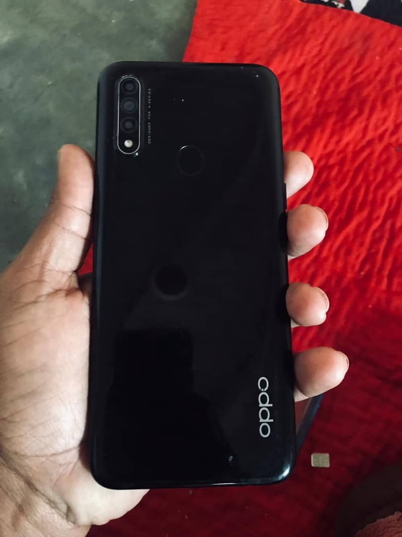 oppo A31 3