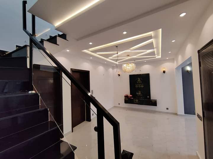 10 Malra Brand New Designer Ground Portion Beautiful Location 12