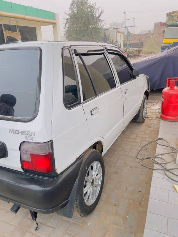 Suzuki Mehran VXR 2012 8