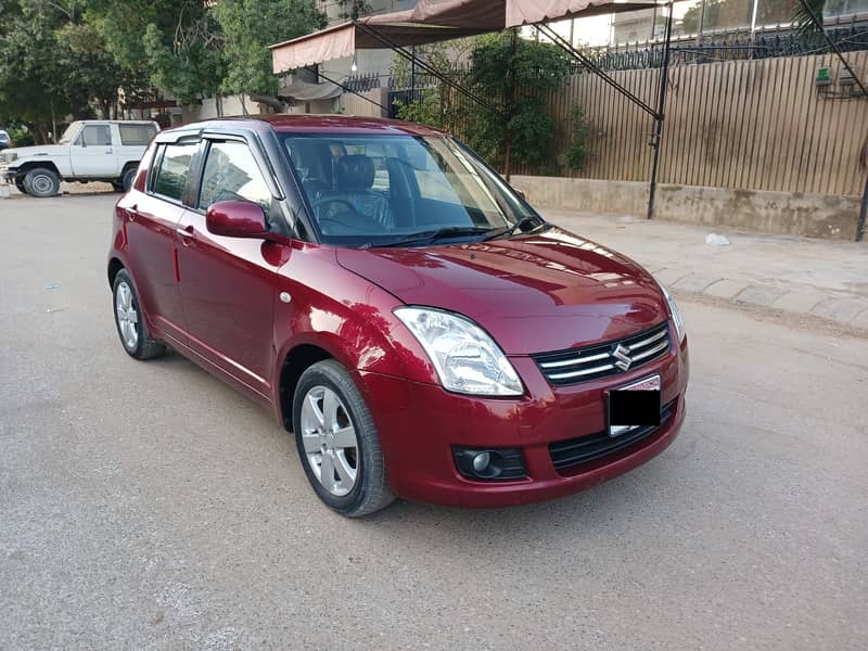 Suzuki Swift 2018 DLX 2