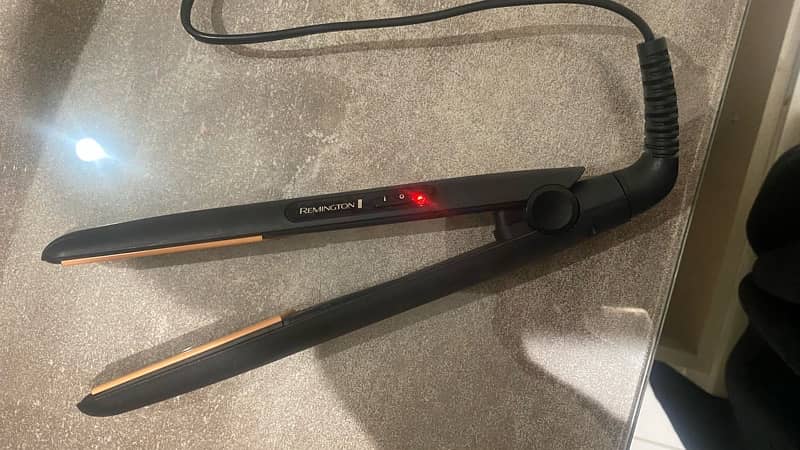 Remington hair straightener 2