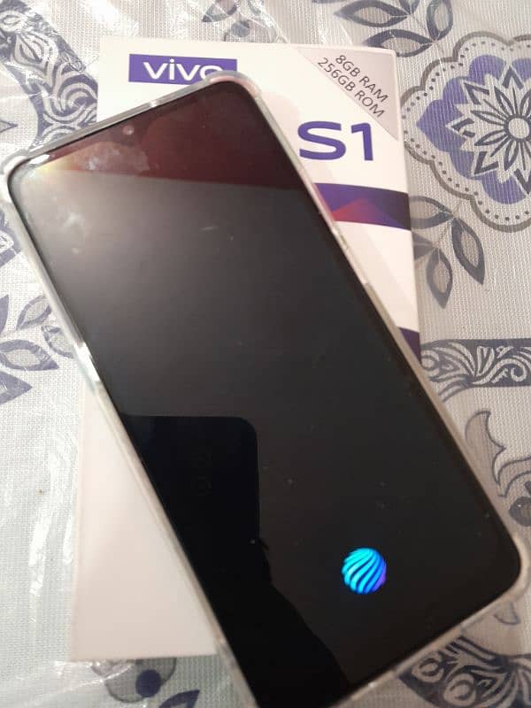 vivo S-1 Mobile 8/256 display Fingerprint with box and charger 1