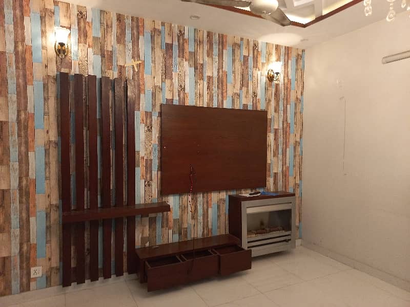 A Well Designed Upper Portion Is Up For rent In An Ideal Location In Lahore 8