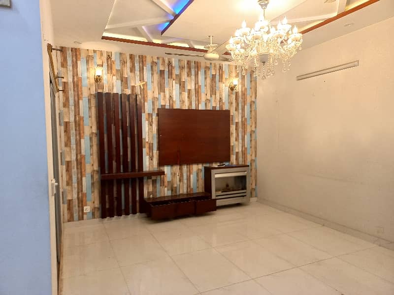 A Well Designed Upper Portion Is Up For rent In An Ideal Location In Lahore 10