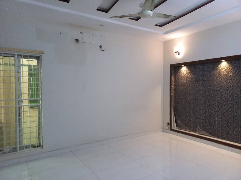 A Well Designed Upper Portion Is Up For rent In An Ideal Location In Lahore 12