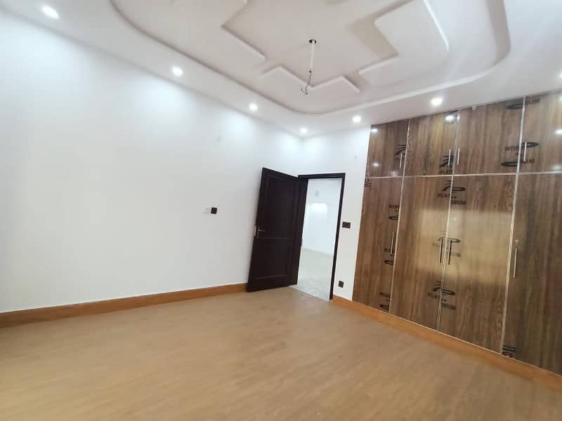 Prime Location rent The Ideally Located Upper Portion For An Incredible Price Of Pkr Rs. 48000 4