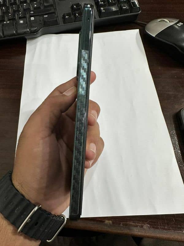 vivo y28 Blue color 1