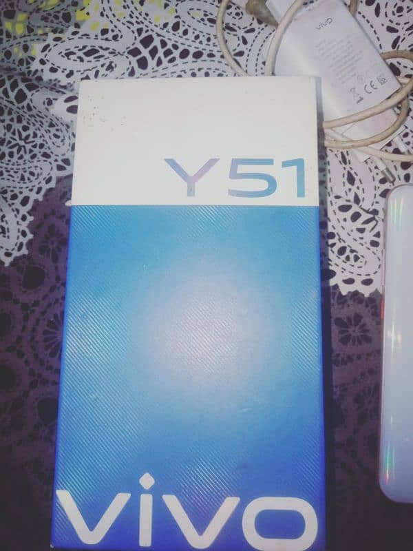 Vivo y51 4Gb ram 128 rom complete saman 4